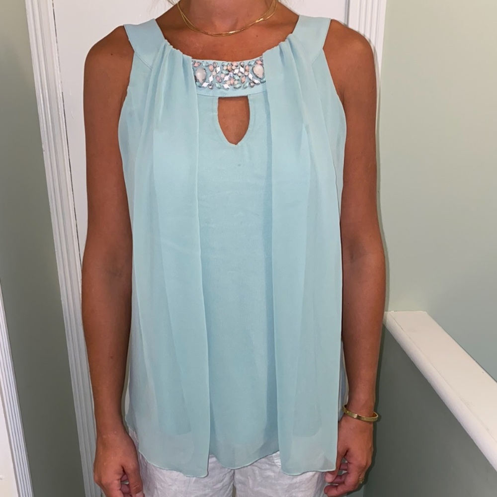 Intimissimi 100% silk seafoam green top